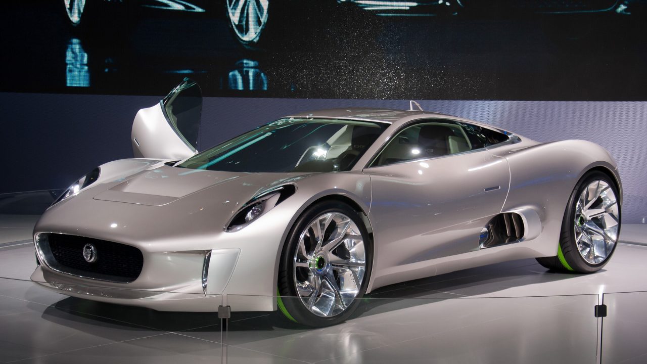 Spinning Into the Future: Turbine Automobiles That Dared To Dream Spinning Into the Future: Turbine Automobiles That Dared To Dream