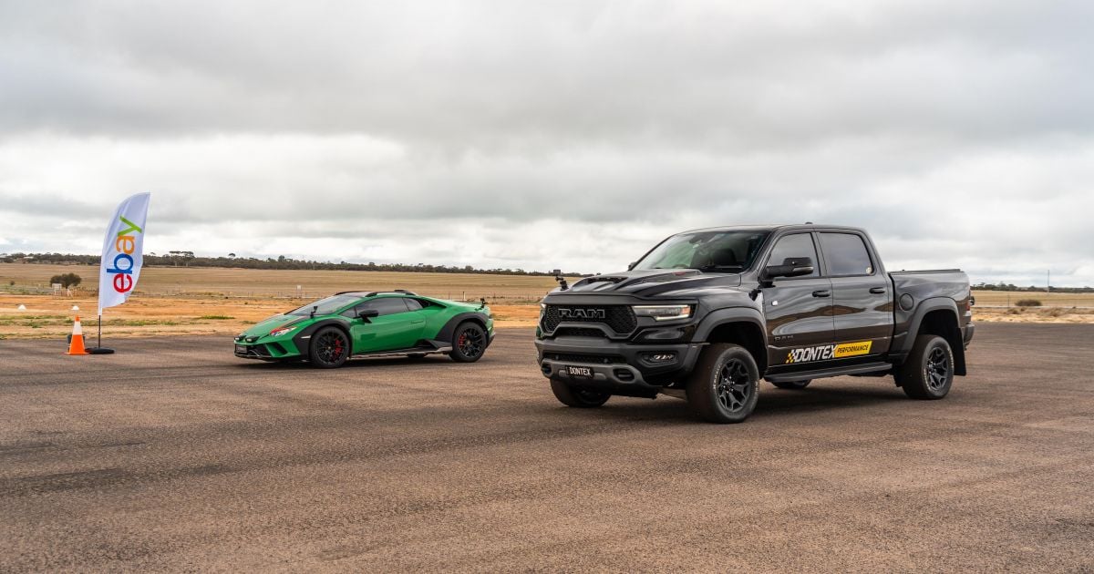 1200hp RAM TRX vs Lamborghini Huracan Sterrato drag race 1200hp RAM TRX vs Lamborghini Huracan Sterrato drag race