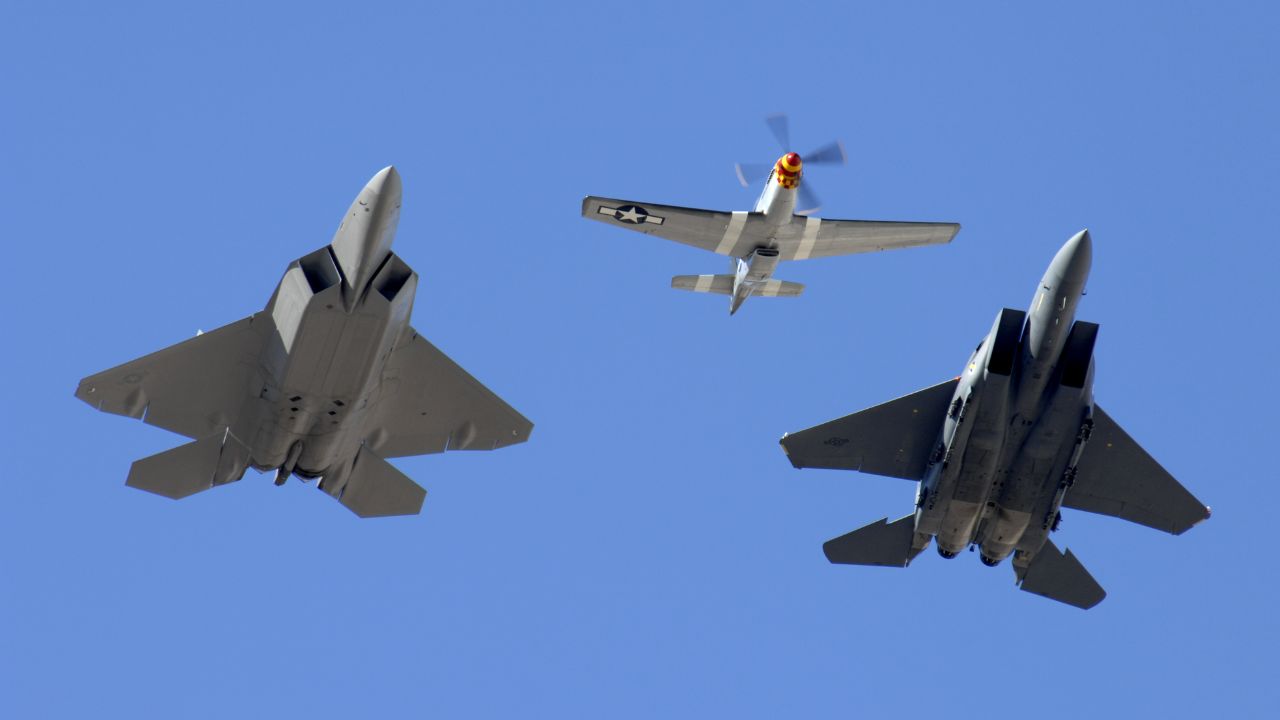 Finest American Fighter Jets — Guessing Headlights