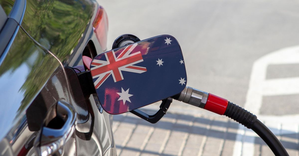 Federal authorities pronounces .1b plan to energy vehicles with low-carbon biofuel Federal authorities pronounces .1b plan to energy vehicles with low-carbon biofuel