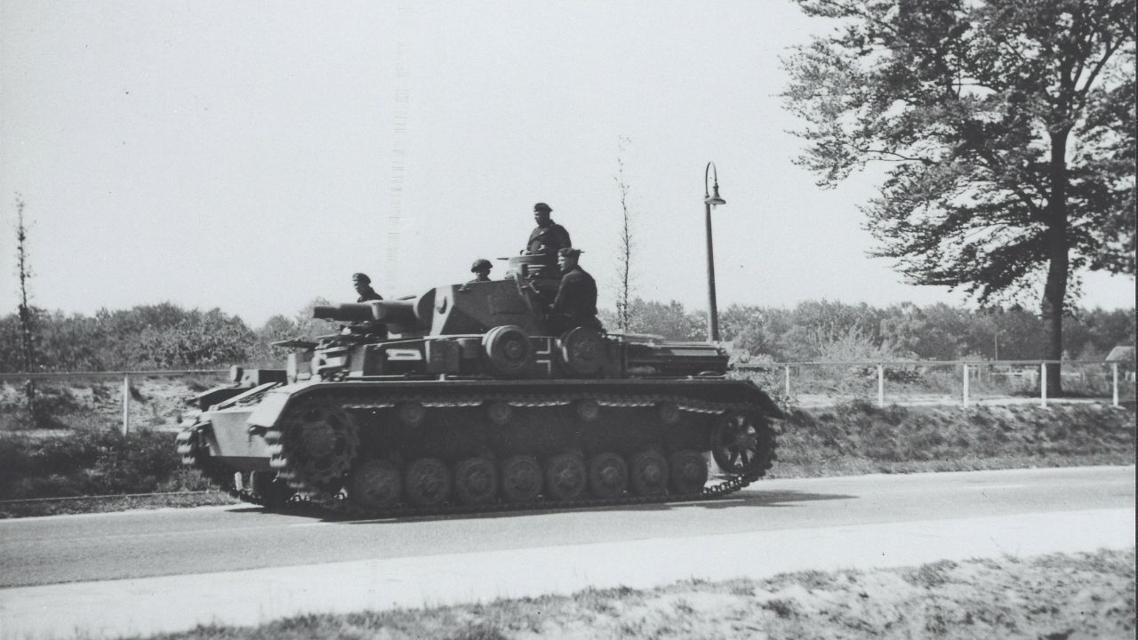 German WWII Navy Automobiles in Motion