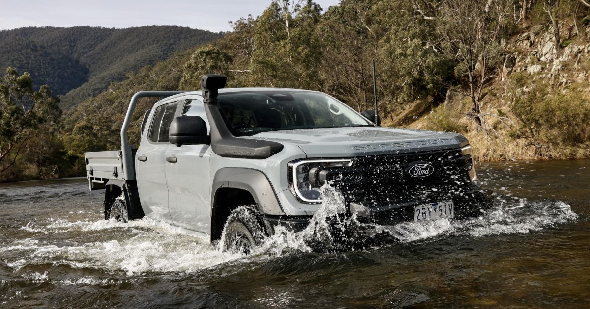 Watch the Ford Ranger Tremendous Responsibility’s wading functionality get pushed to the restrict Watch the Ford Ranger Tremendous Responsibility’s wading functionality get pushed to the restrict
