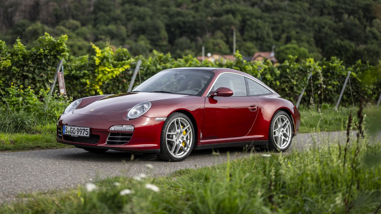 12 Excessive-Finish Sports activities Vehicles Which can be Surprisingly Inexpensive Now