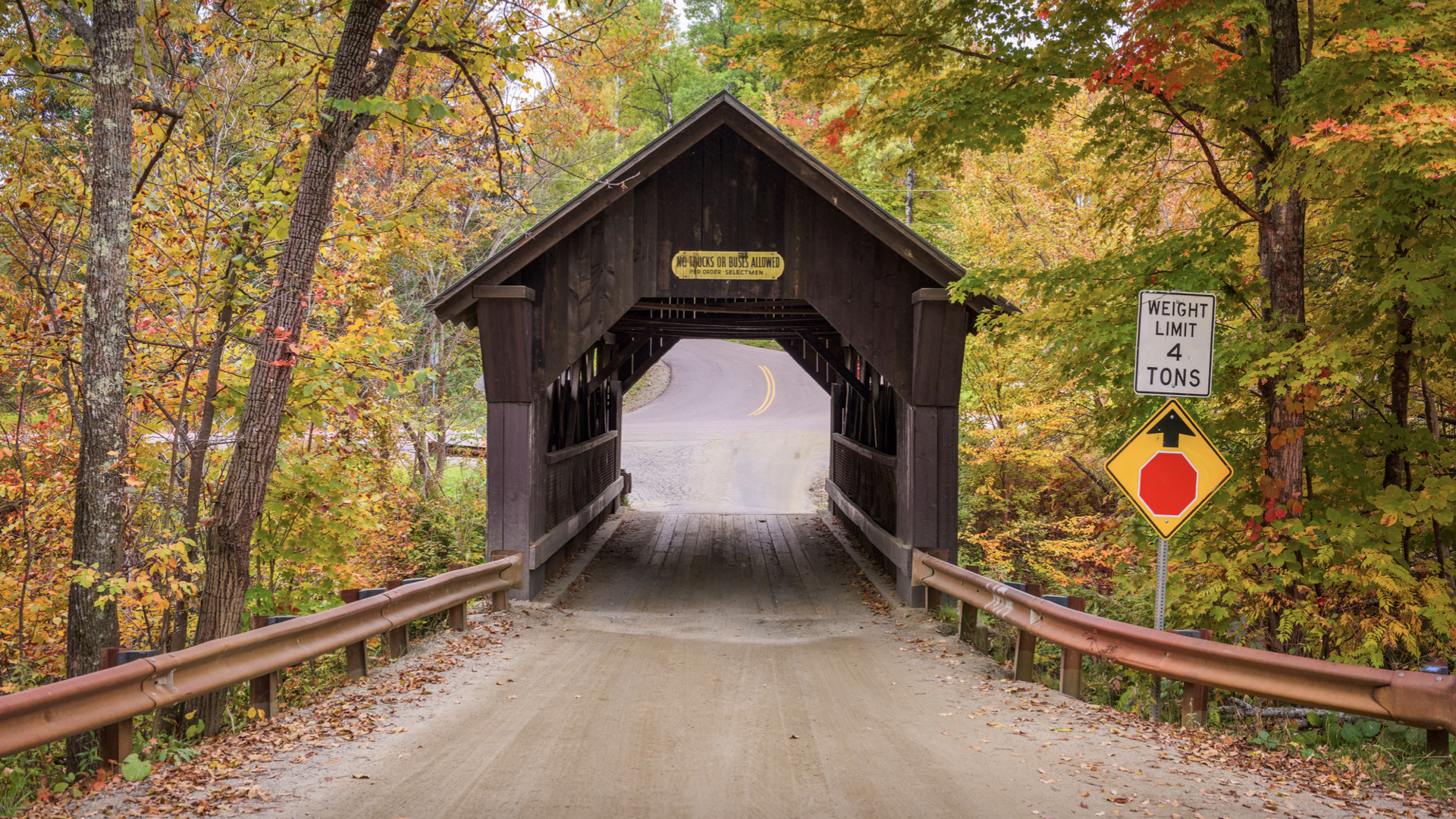 12 Secret American Locations Locals Don’t Need Vacationers to Discover