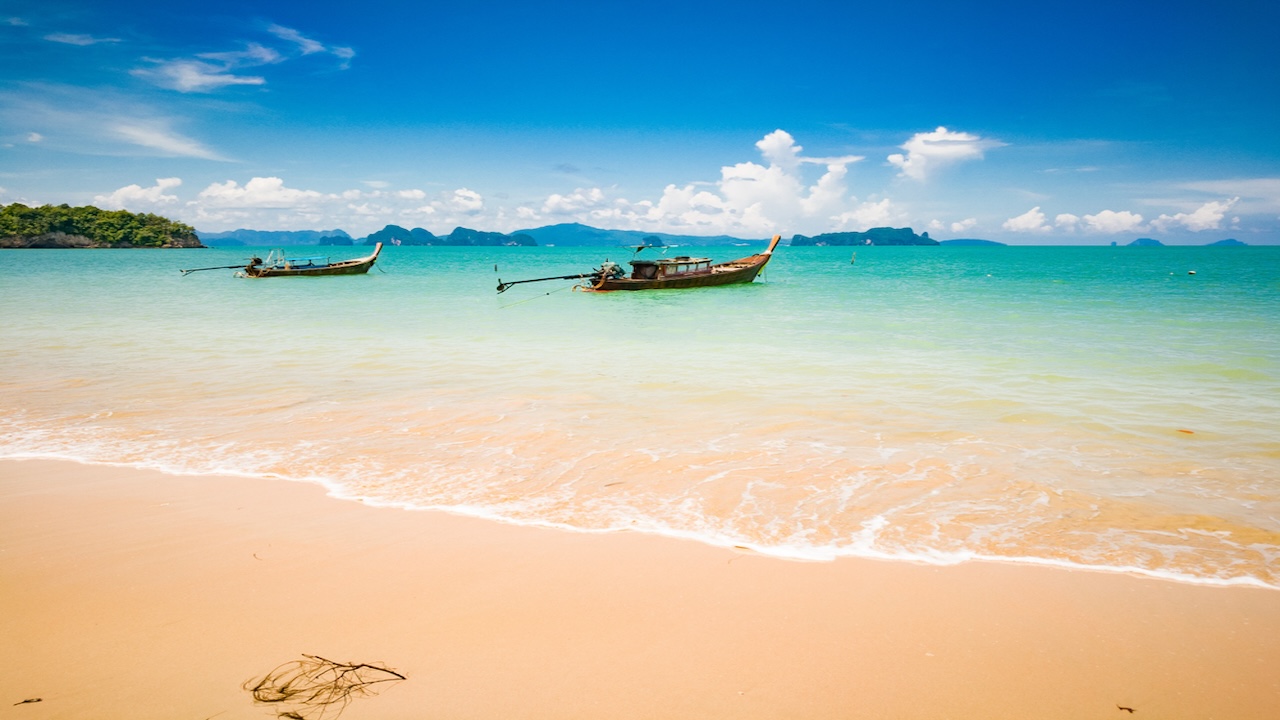 12 Uncrowded Island Paradises That Really feel Like Your Non-public Escape 12 Uncrowded Island Paradises That Really feel Like Your Non-public Escape