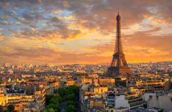 16 Instagram-Worthy Bucket Record Spots (That Really Ship)