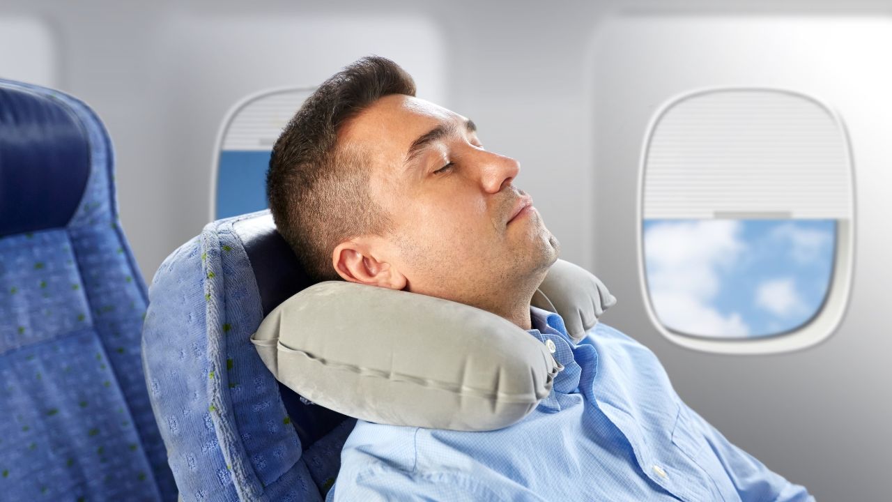 14 Journey Hacks for Surviving Lengthy-Haul Flights