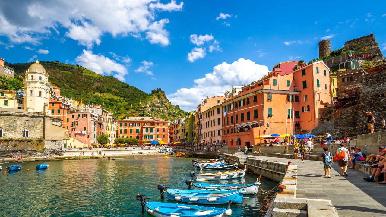 8 Colourful Cities That Belong in a Portray