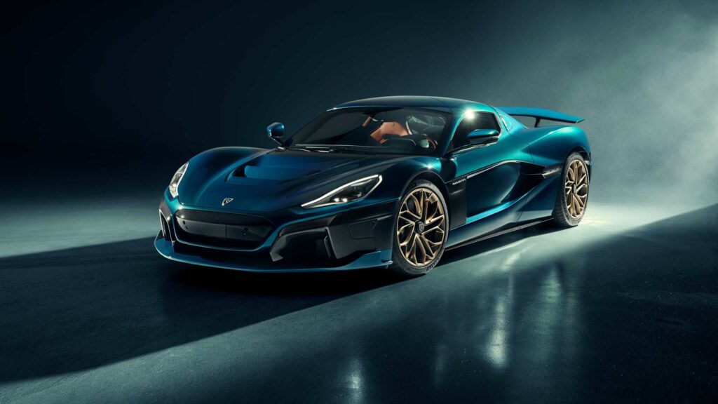 Blink and They’re Gone: 12 of the Quickest-Accelerating Automobiles on Earth Blink and They’re Gone: 12 of the Quickest-Accelerating Automobiles on Earth