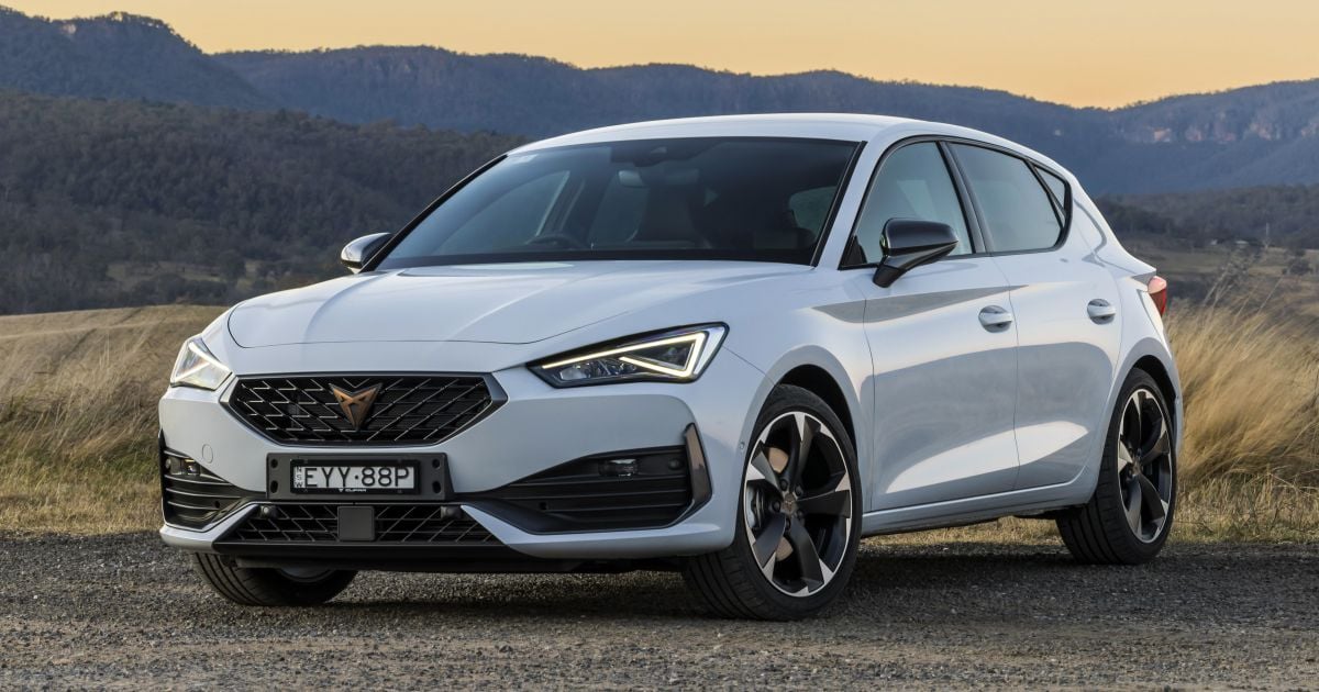 Cupra Leon deal: Run-out heat hatch now cheaper than a base Corolla