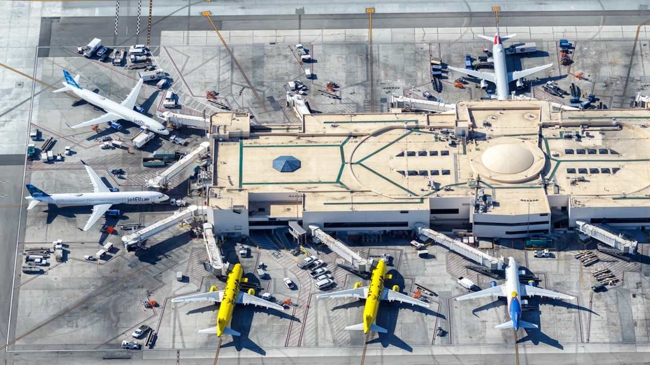 LAX Demolishes Terminal 5 in Olympic Push as Airways Scramble to New Properties LAX Demolishes Terminal 5 in Olympic Push as Airways Scramble to New Properties