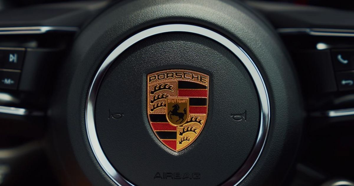 Porsche names former McLaren CEO as new boss Porsche names former McLaren CEO as new boss