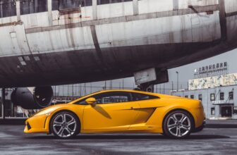 The Greatest-Sounding Vehicles With V10 Engines