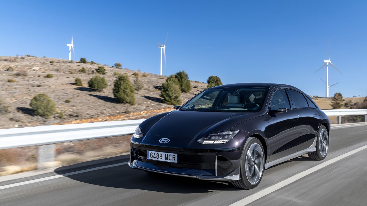 These Lengthy-Vary EVs Had been Constructed to Go the Distance