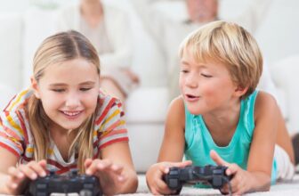 13 Traditional Lies 90s Dad and mom Informed Their Youngsters