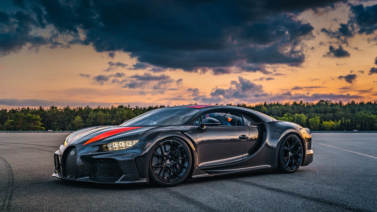 Automobiles That Would Ship an 1800s Driver Right into a Coma