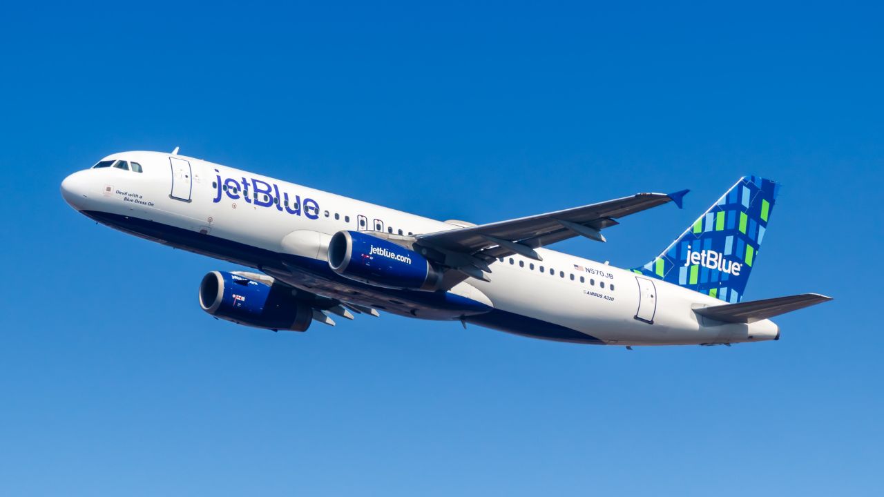 JetBlue Stakes Its Declare in Fort Lauderdale as Spirit Airways Retreats