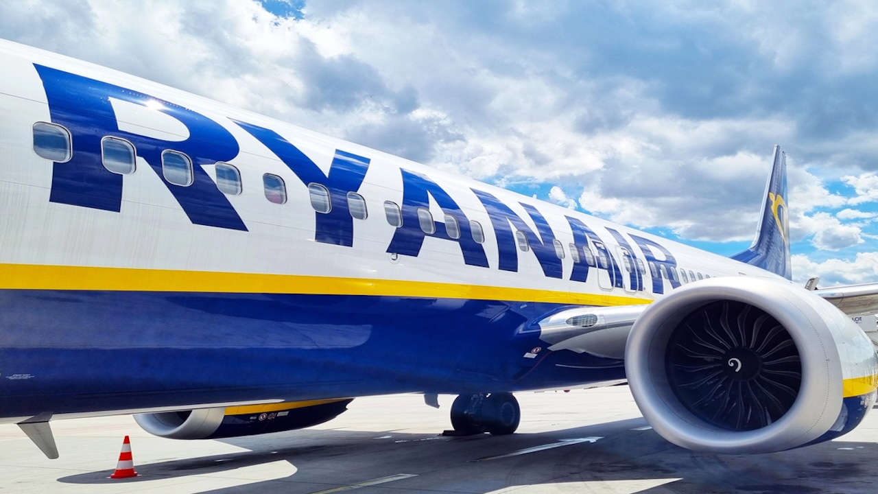 Portugal Blocks Ryanair’s Full Digital Transition, Calls for Paper Boarding Move Entry Portugal Blocks Ryanair’s Full Digital Transition, Calls for Paper Boarding Move Entry