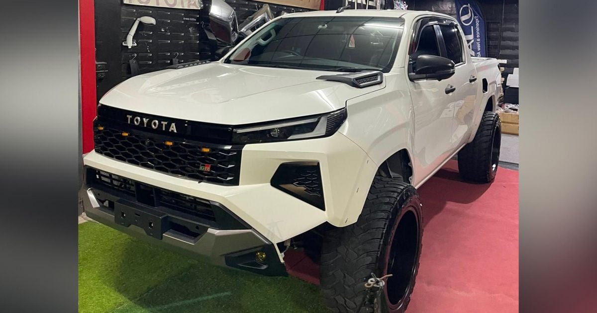 Need to make your outdated Toyota HiLux appear to be the brand new one? This could possibly be for you